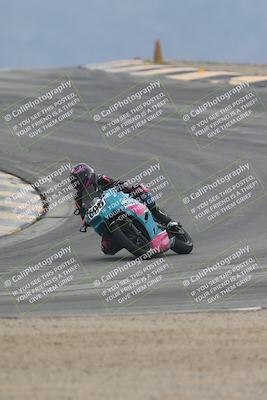 media/Sep-21-2025-Race Pace (Sun) [[98bf33ef95]]/Non Verified/1-Turns 9 and 10 (8am)/